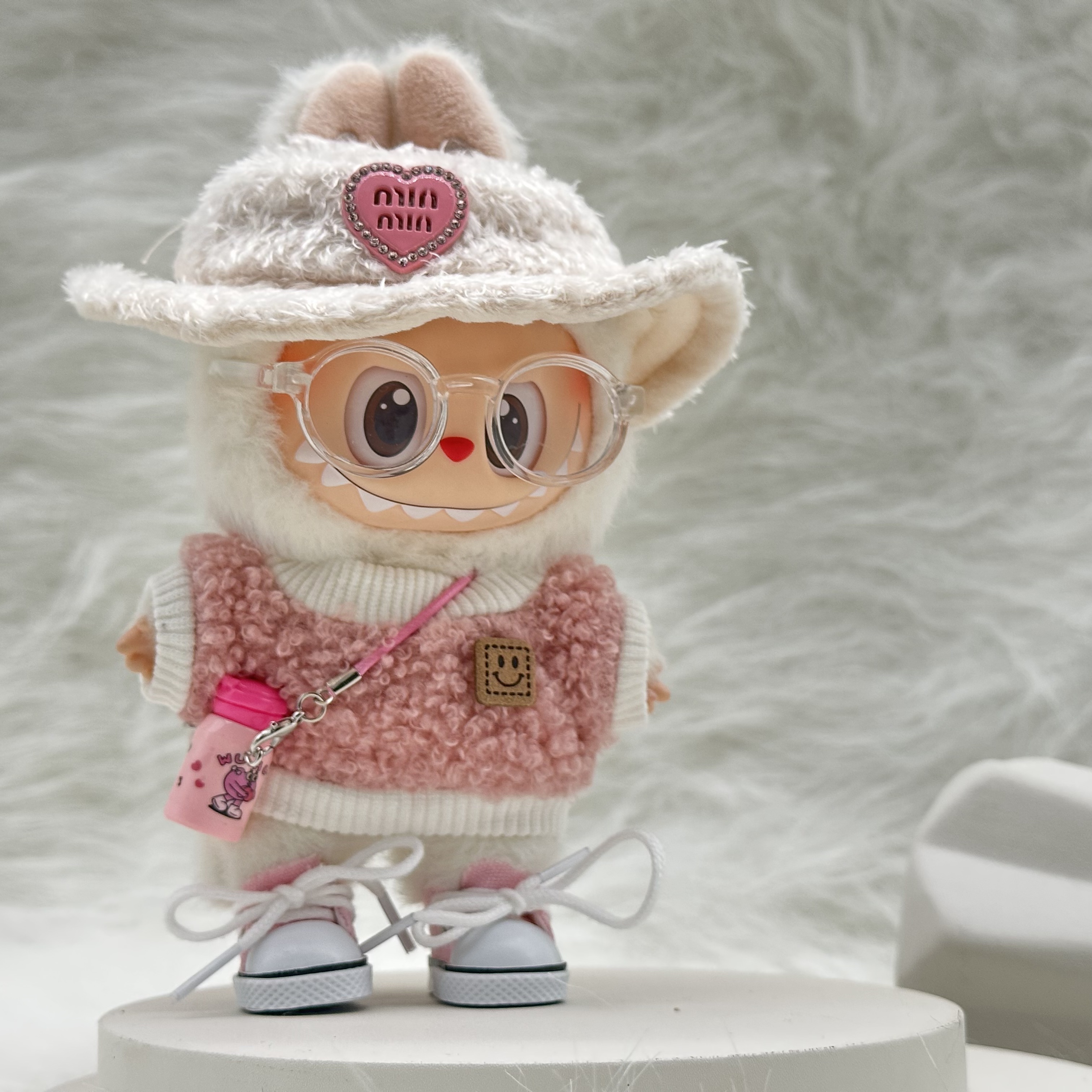 5-Piece Labubu Clothes - Clothes for Labubu Outfit,Chic Style Set for 17cm Labubu Dolls - Clothes + Light Pink Heart-Shaped Velvet hat + Small Camera + Glasses + Canvas Shoes,No Doll 